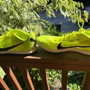 Nike Men's Yellow and Green Trainers